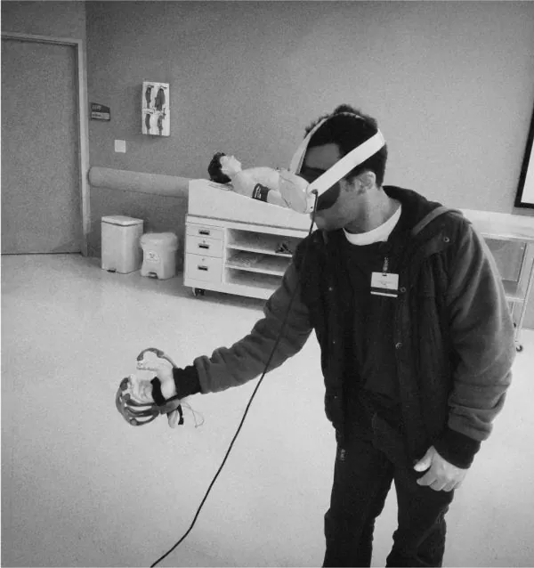 XR4ED: Haptikos Joins Forces with VRpilot to Revolutionize XR Training